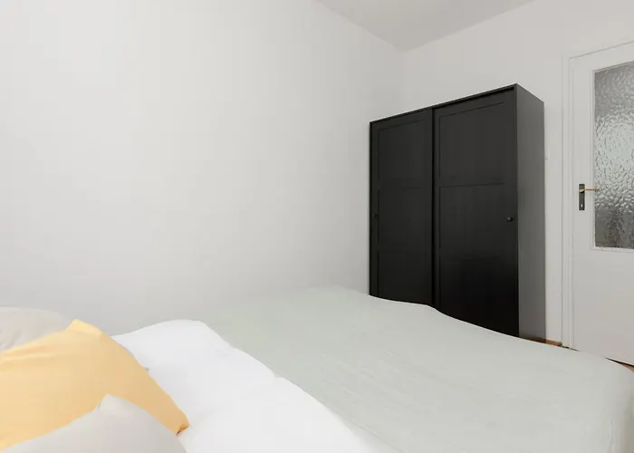 Family Near Old Town By Renters * Warsaw